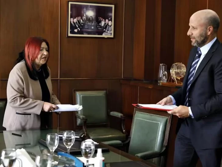 Se cuela en la megasesión del Senado el aval a la jueza amiga Se cuela en la megasesión del Senado el aval a la jueza amiga