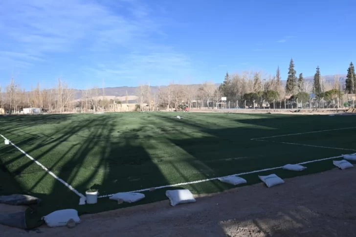 Sportivo Pismanta estrena su piso