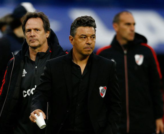 Gallardo vuelve a cambiar el equipo para jugar con Patronato Gallardo vuelve a cambiar el equipo para jugar con Patronato