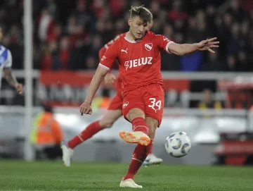 Tevez contó sobre el tirón de orejas al sanjuanino Matías Giménez Tevez contó sobre el tirón de orejas al sanjuanino Matías Giménez