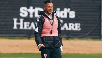 Demichelis le apunta al misterio para el clásico