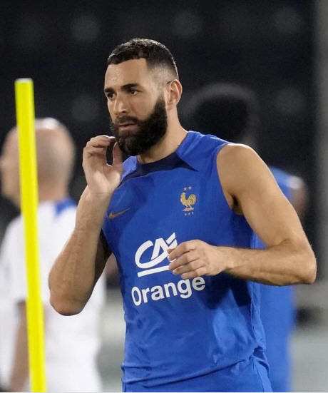 Benzema aún está habilitado para jugar Benzema aún está habilitado para jugar