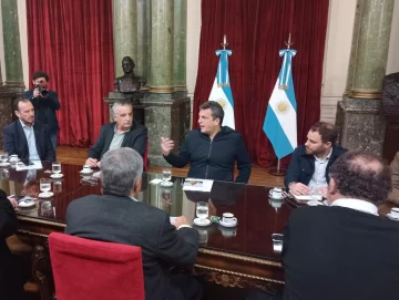 Expectativa en el sector productivo por los cambios y cautela de mineros