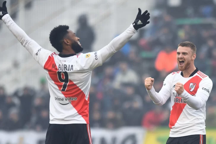 Barco sería baja ante Sarmiento