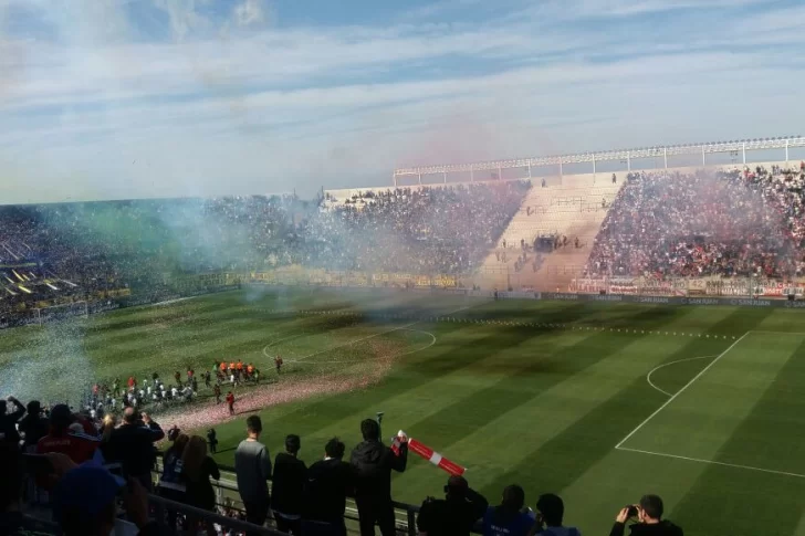 Reviví el colorido recibimiento