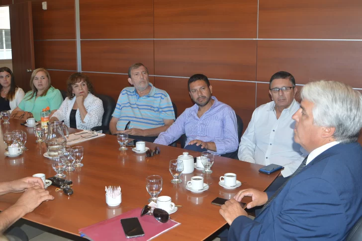 Impulsan acuerdos con comerciantes