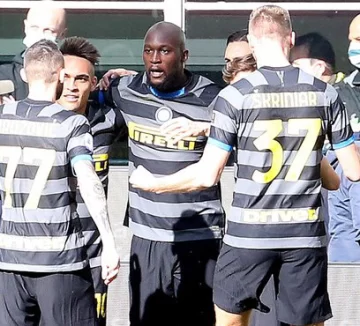 Inter goleó y sigue puntero