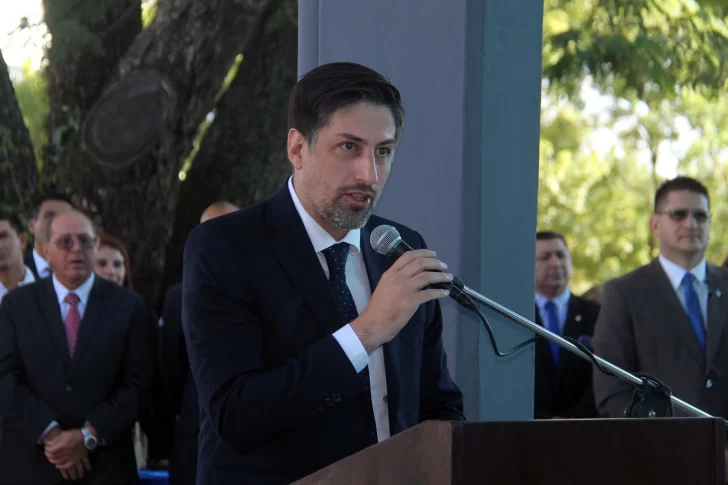 Encuestarán a educadores y a familias antes de volver a clases