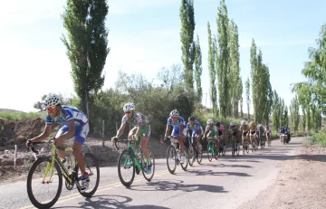 Calingasta ya vive su primera vuelta Calingasta ya vive su primera vuelta