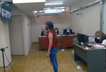 “Te metiste a mi casa a matar a mi hija y no me lo podés negar ¿por qué lo hiciste?” “Te metiste a mi casa a matar a mi hija y no me lo podés negar ¿por qué lo hiciste?”