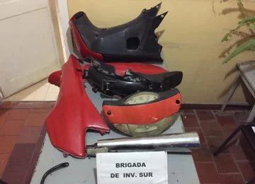 Cae por moto robada Cae por moto robada