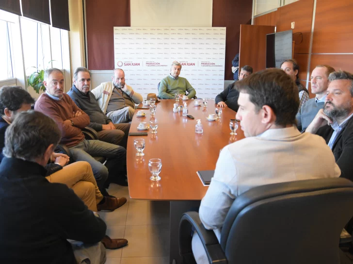 Peñaflor y viñateros no se ponen de acuerdo todavía por precio del vino