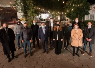 JxC acuerda un pacto de convivencia que intenta poner freno a las internas JxC acuerda un pacto de convivencia que intenta poner freno a las internas