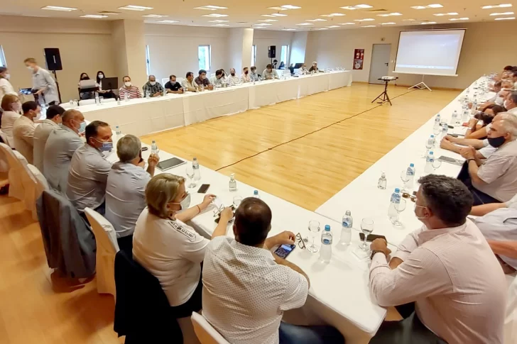 Más riego por goteo para mejorar el uso del agua