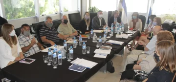 Con el primer tramo del aumento del 45%, estatales cobrarán el doble que hace un año Con el primer tramo del aumento del 45%, estatales cobrarán el doble que hace un año