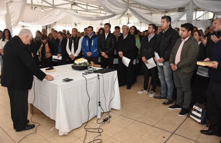 Después de dos años, la Iglesia vuelve a reunir a políticos y dirigentes en un retiro Después de dos años, la Iglesia vuelve a reunir a políticos y dirigentes en un retiro