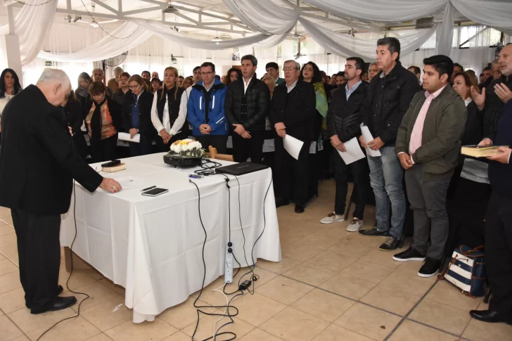 Después de dos años, la Iglesia vuelve a reunir a políticos y dirigentes en un retiro