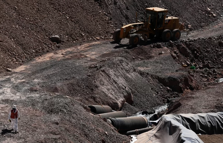 Contratan a expertos para revisar obras en Veladero