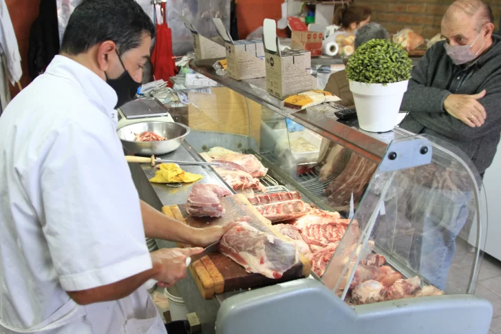 El paro, la suba de precios y restricciones causan un desplome en la venta de carne