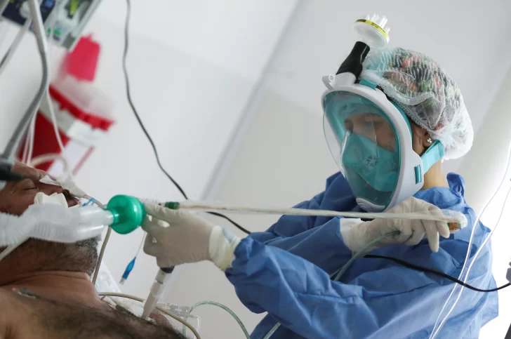 Trabajadoras de la Salud, entre las más vulnerables Trabajadoras de la Salud, entre las más vulnerables