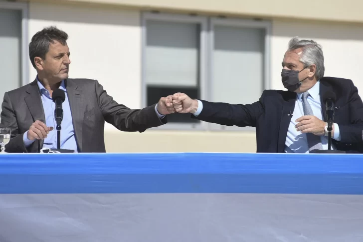 “La solución de la pobreza es trabajo, no son los planes”