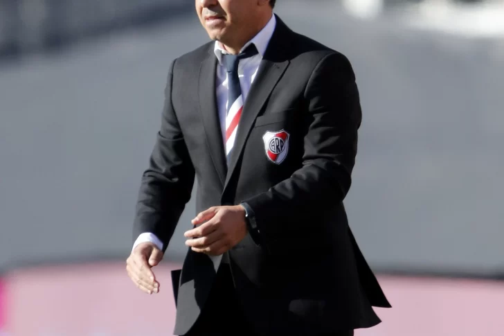 Sin Xavi cerrado, se activa otra vez el plan por Gallardo