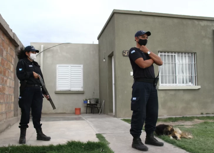 Tensión en un barrio por el presunto abuso de un joven a un vecinito Tensión en un barrio por el presunto abuso de un joven a un vecinito