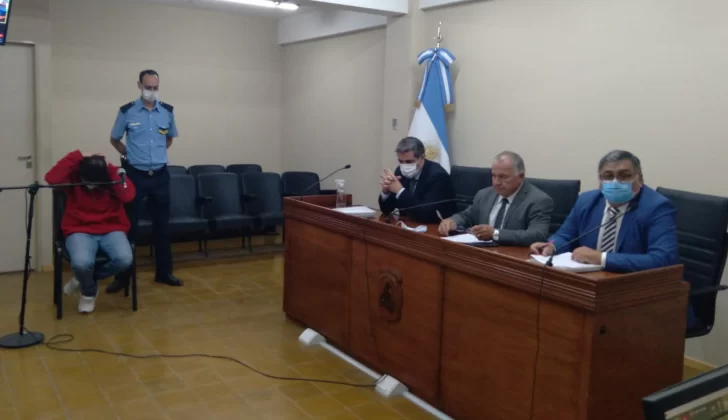 Lo castigaron por violar a su hijastra y ahora por abusar de su hijo, pena única de 13 años Lo castigaron por violar a su hijastra y ahora por abusar de su hijo, pena única de 13 años