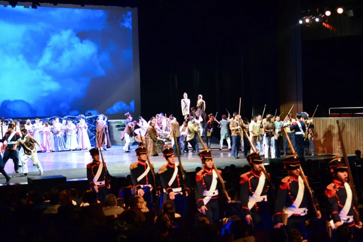 El show de la Fiesta Nacional del Sol en  el Teatro del Bicentenario fue interactivo