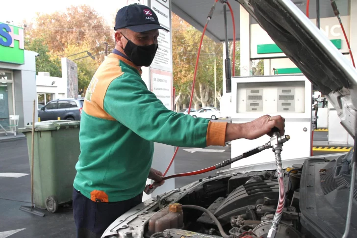 Problemas en la venta de GNC en algunas estaciones sanjuaninas por baja presión