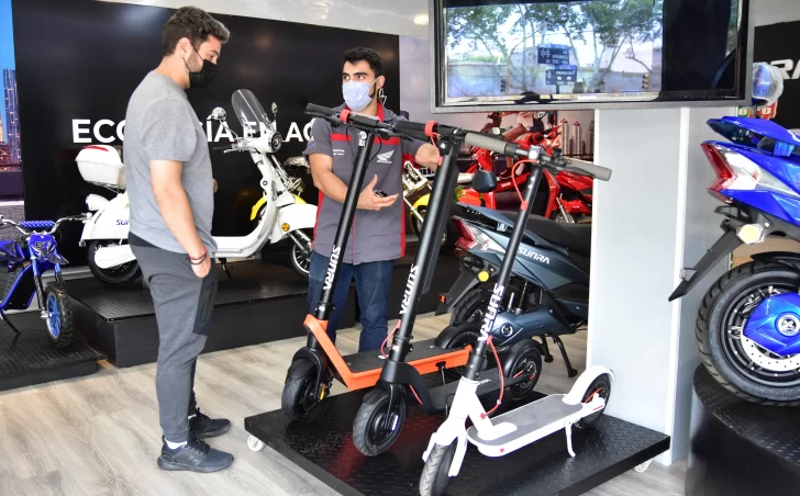 El ahorro impulsa el uso de bicicletas, motos y monopatines eléctricos