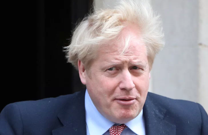 Internaron a Johnson por precaución Internaron a Johnson por precaución