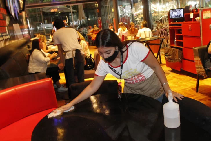 Por segundo año consecutivo el sector privado ve difícil el pago del aguinaldo