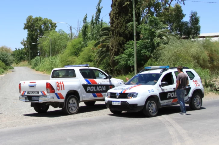Dijo que dos ladrones entraron a robar, que disparó y baleó a uno, pero él quedó preso