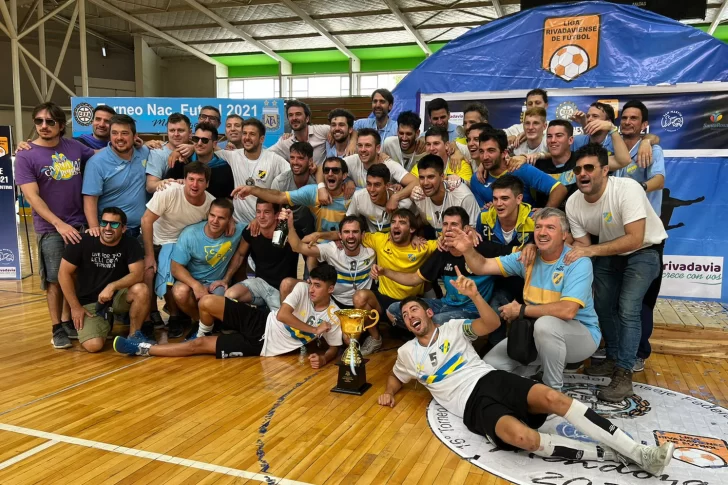 Futsal: Regatas, el campeón