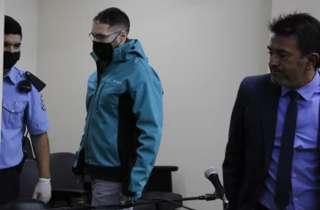 El federal divulgó porno infantil con 80 sujetos, le dan 3 años de pena El federal divulgó porno infantil con 80 sujetos, le dan 3 años de pena