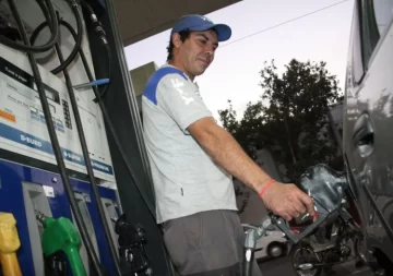 En septiembre habrá otra suba de combustibles y será la décima del año En septiembre habrá otra suba de combustibles y será la décima del año
