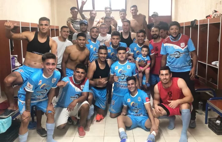Alianza ganó el grupo y define en su casa