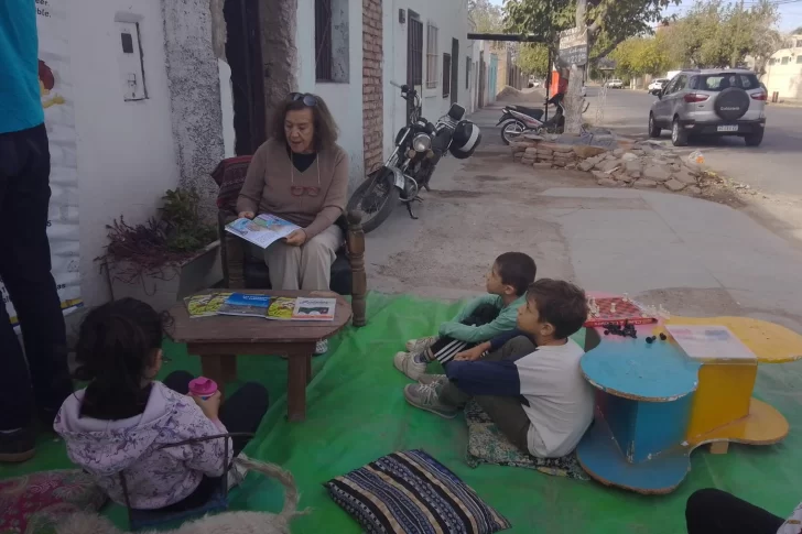 Piden libros para darles apoyo escolar a más de 1.000 niños
