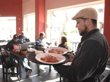 En el último mes, la salida a comer en la provincia subió hasta un 25%