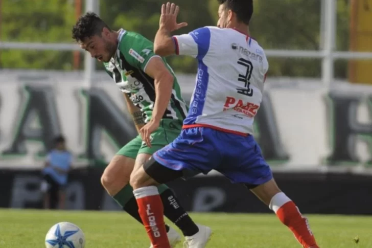 Peñarol cerró el año con caída en Bahía