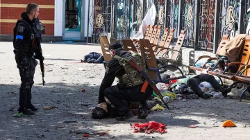 Gritos, muerte y desesperación tras ataque a estación ucraniana