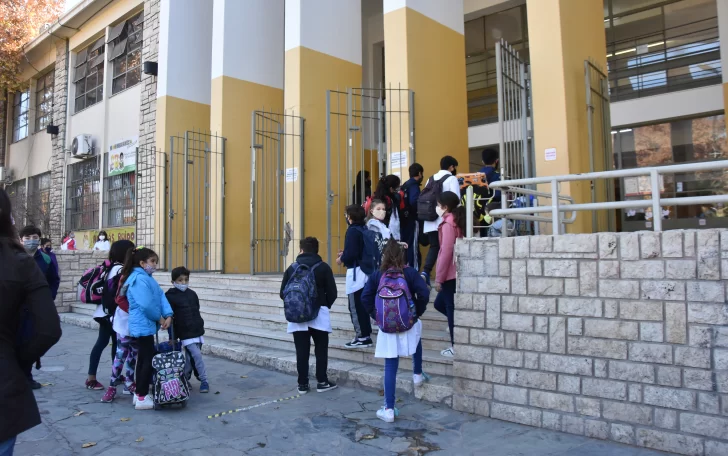 Transporte, accesibilidad y pago, posibles claves de la presencialidad escolar privada