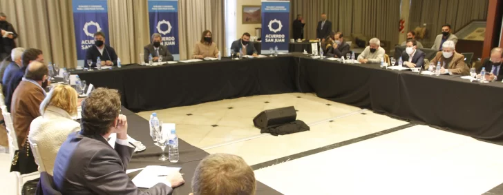 De las elites a un gobierno participativo De las elites a un gobierno participativo