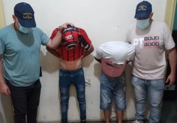 Caen con armas, ¿robaron? Caen con armas, ¿robaron?