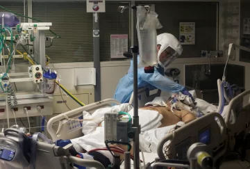 275 mil muertes y 4 millones de contagiados 275 mil muertes y 4 millones de contagiados