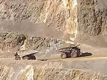 Hensel lanzará el próximo jueves la Mesa Nacional Minera Hensel lanzará el próximo jueves la Mesa Nacional Minera