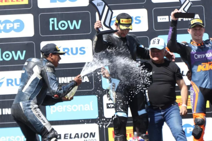 Mauricio Quiroga sumó un nuevo podio en el Superbike Argentino