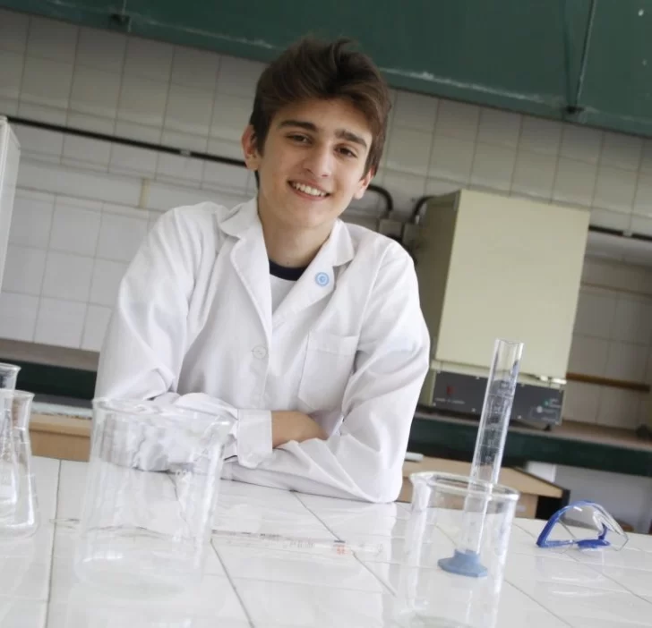 Un “mini científico” sanjuanino obtuvo un prestigioso premio en Qatar Un “mini científico” sanjuanino obtuvo un prestigioso premio en Qatar