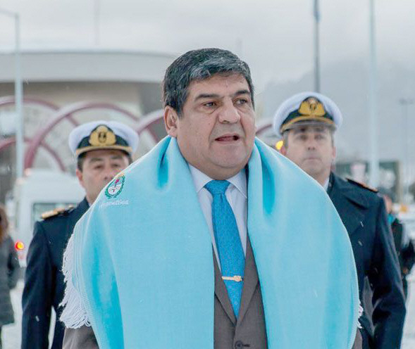 Gastó $450 mil en bastón para 7 días Gastó $450 mil en bastón para 7 días